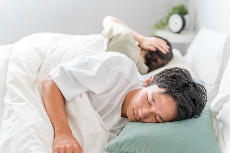 顎・頬まわりのツボ打ち
